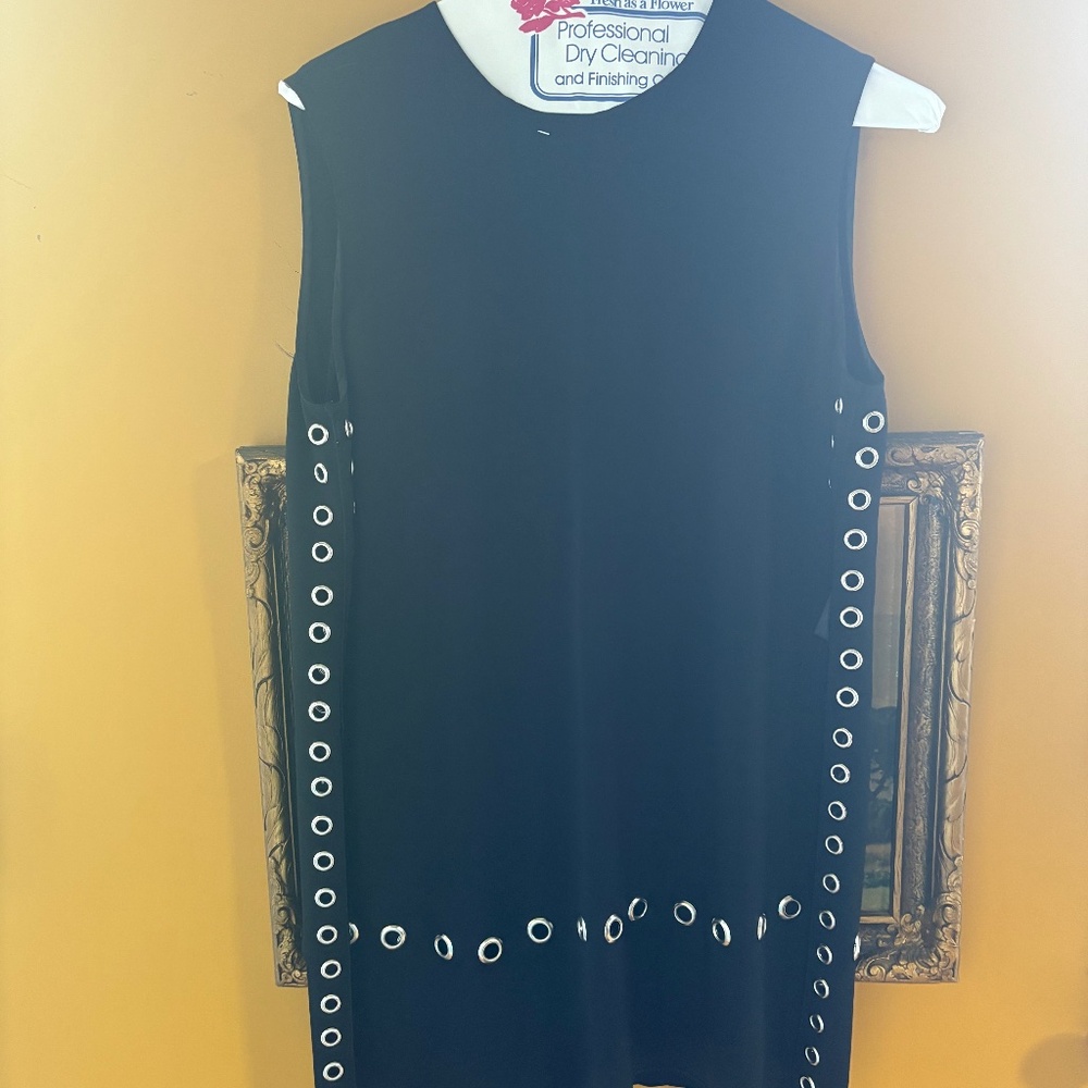 Elizabeth and James rock style too